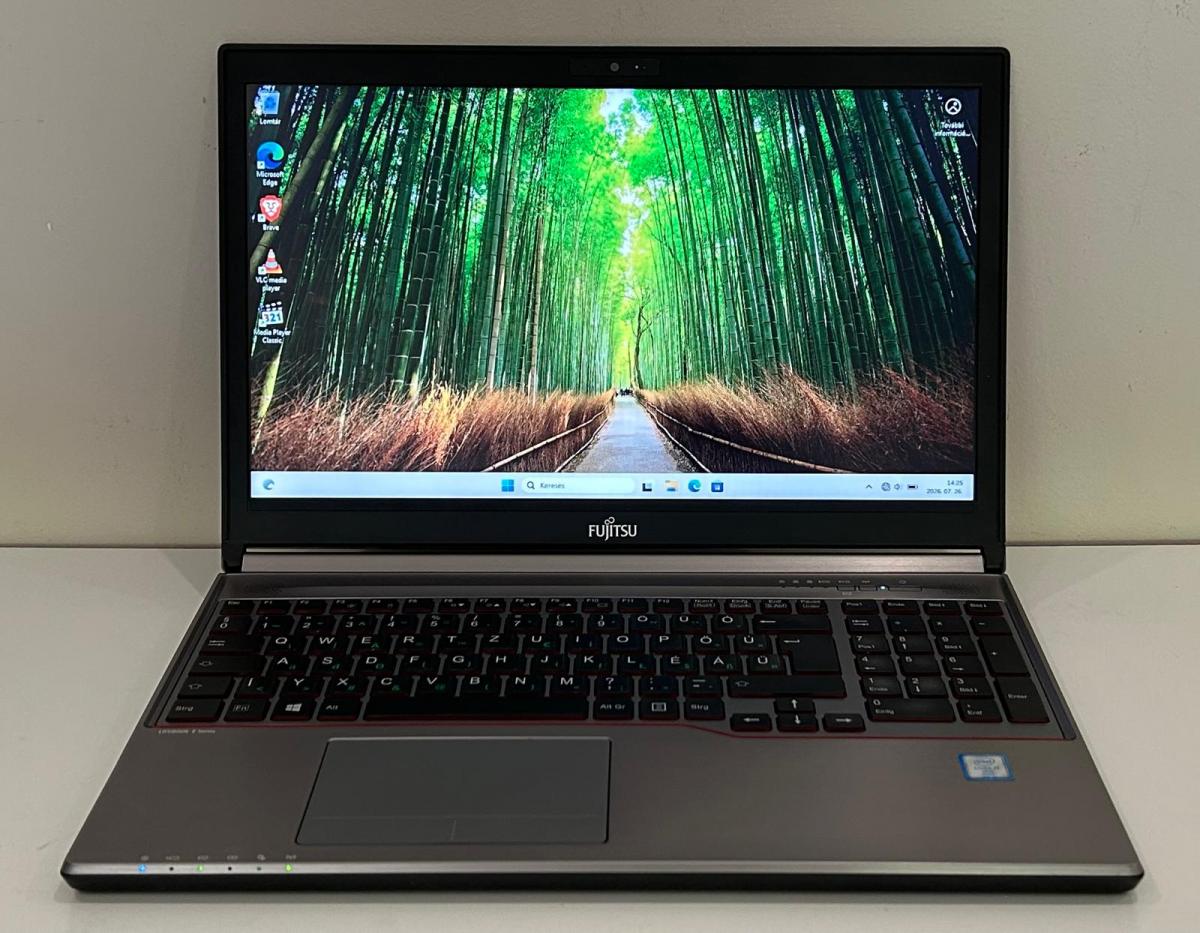 Fujitsu Lifebook E756